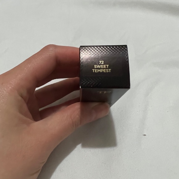 Tomford lipstick - Picture 3 of 5